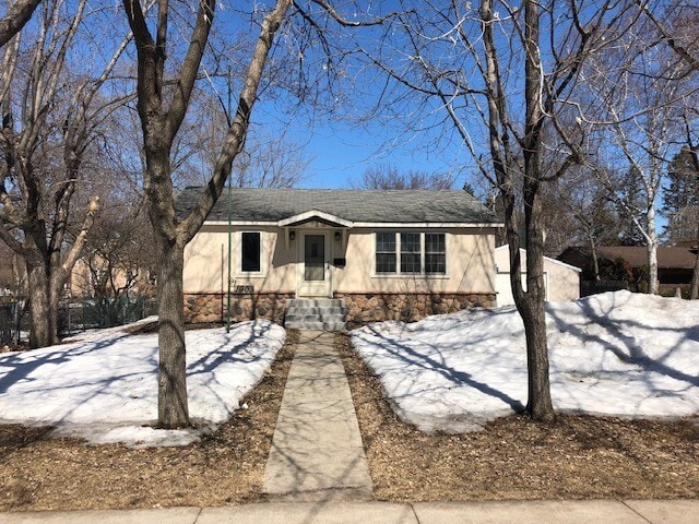 1903 6th St in White Bear Lake, MN - Foto de edificio - Building Photo