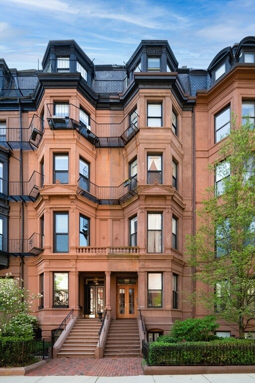 property at 195 Beacon St