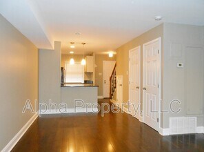 2530 E North St in Greenville, SC - Building Photo - Building Photo