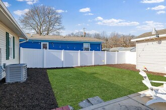 201 Weller Ave in La Porte, IN - Building Photo - Building Photo