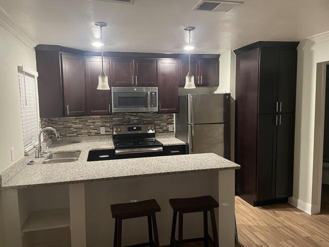 1760 Ezelle Ave, Unit 1 in Largo, FL - Building Photo - Building Photo