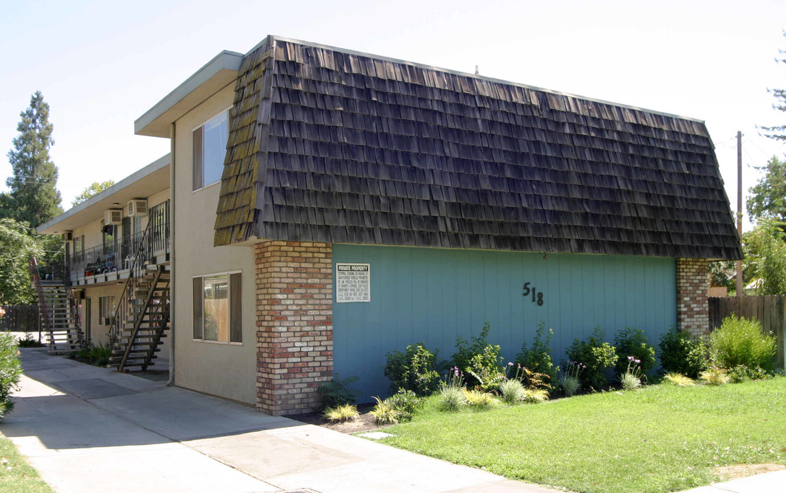 518 N Church St in Lodi, CA - Building Photo