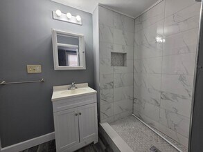 816 W 11th St in Wilmington, DE - Building Photo - Building Photo