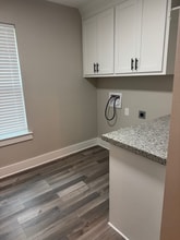 19507 FM 365 in Beaumont, TX - Building Photo - Building Photo