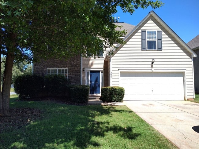 property at 3627 Pauline Ln