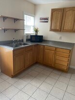 193 E 2nd St, Unit Upper in Corning, NY - Building Photo