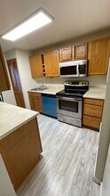 46 Village Hill Ln in Natick, MA - Building Photo - Building Photo
