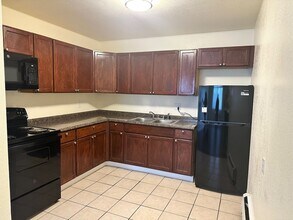 Del Mar Garden in Aurora, CO - Building Photo - Building Photo