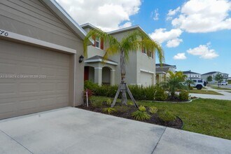 10770 SW Vasari Way in Port St. Lucie, FL - Building Photo - Building Photo