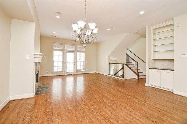 property at 222 Knox St