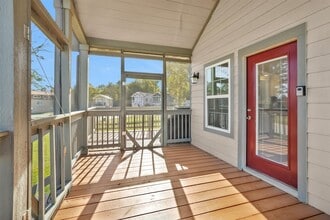 12922 Longstreet Rd in Willis, TX - Building Photo - Building Photo