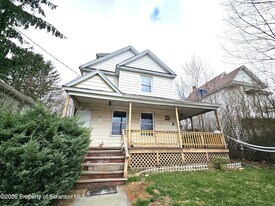 351 Main St, Unit B 2nd fl in Carbondale, PA - Building Photo