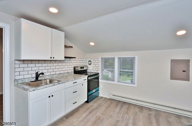 10 Apple Trail Rentals in Oak Ridge, NJ