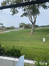 455 Prestwick Cir in Palm Beach Gardens, FL - Building Photo - Building Photo