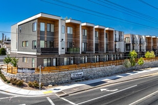 23 Views Townhome in Cottonwood Heights, UT - Building Photo