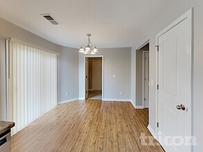 300 Sunny Vw Dr in Lebanon, TN - Building Photo - Building Photo