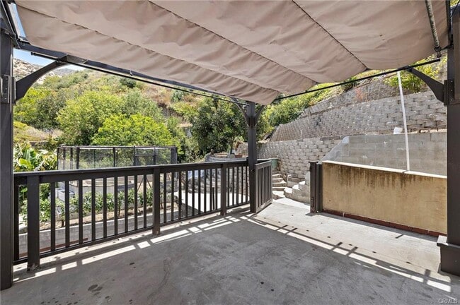 property at 537 Canyon Acres Dr