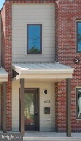 623 Shawmont Ave in Philadelphia, PA - Building Photo