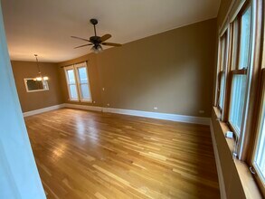 1652 W Grace St in Chicago, IL - Building Photo - Building Photo