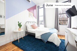 Room in Shared 3.0 bed/1 bath home in Brooklyn, NY - Building Photo
