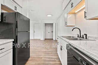 3111 W Greenwood St in Springfield, MO - Building Photo - Building Photo