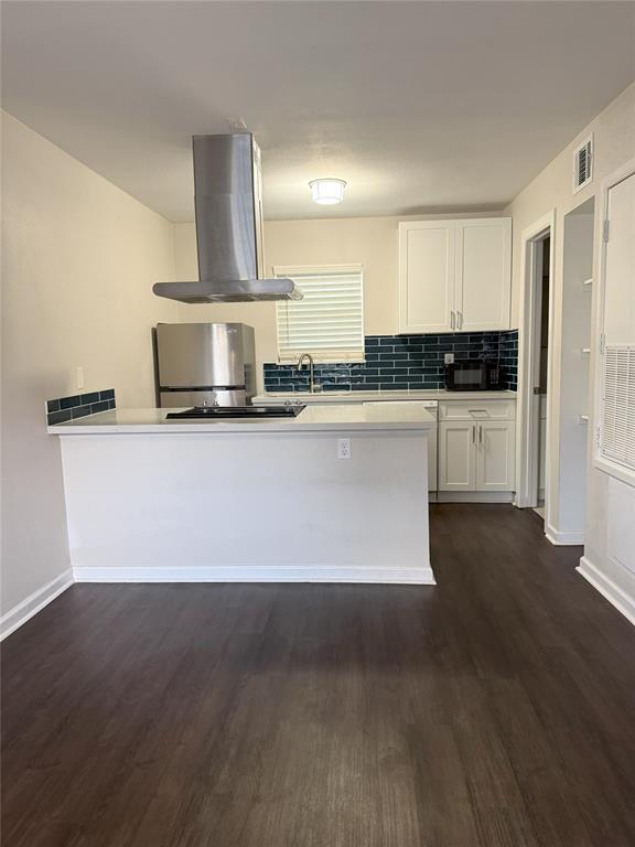 property at 1824 Thonig Rd