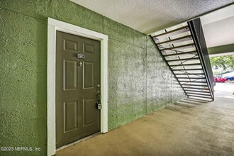 7701 Timberlin Park Blvd in Jacksonville, FL - Building Photo - Building Photo