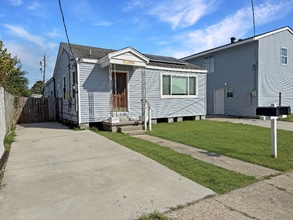 911 Central Ave in Gretna, LA - Building Photo - Building Photo