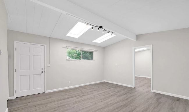 3271 Alma St in Palo Alto, CA - Building Photo - Building Photo