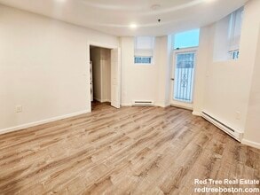 24 Queensberry St in Boston, MA - Building Photo - Building Photo