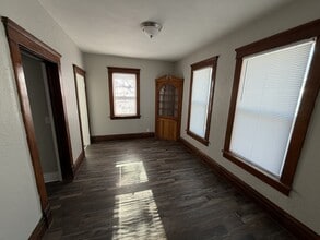 405 Rock St in Janesville, WI - Building Photo - Building Photo