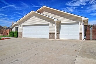 850 Henry Cir in Fruita, CO - Building Photo - Building Photo