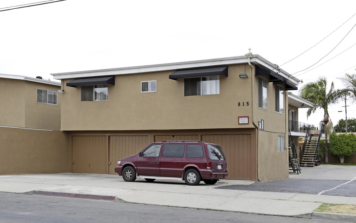 815 Langford St in Oceanside, CA - Building Photo