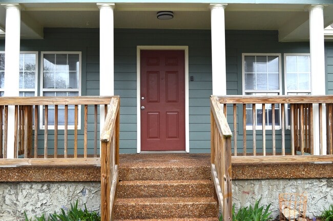 property at 404 Delaware Ave