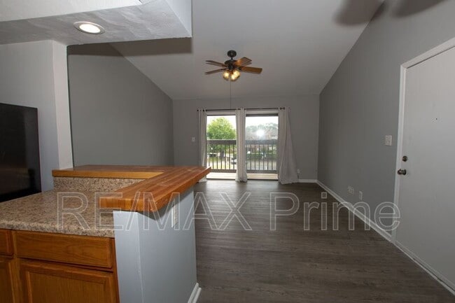 143 Davenport Ct in Hampton, VA - Building Photo - Building Photo