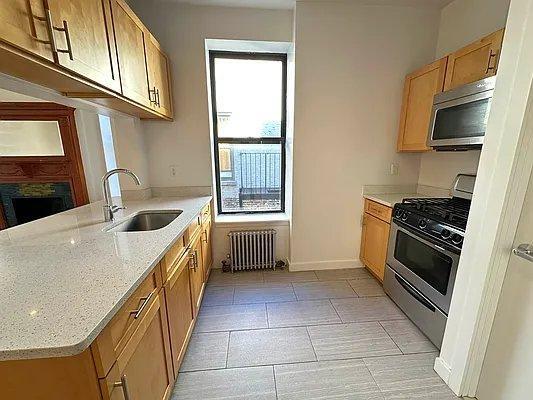 1949 Adam Clayton Powell Jr Blvd in New York, NY - Building Photo - Building Photo