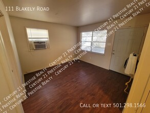 111 Blakely Rd in Jacksonville, AR - Building Photo - Building Photo