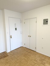 1829 26th Ave, Unit 3 in Astoria, NY - Building Photo - Building Photo