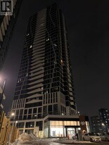 25 Wellington St S in Kitchener, ON - Building Photo