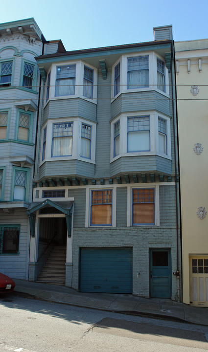 1375 Sacramento St in San Francisco, CA - Building Photo