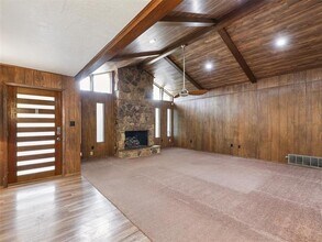 1023 Piping Rock Ln in Denton, TX - Building Photo - Building Photo