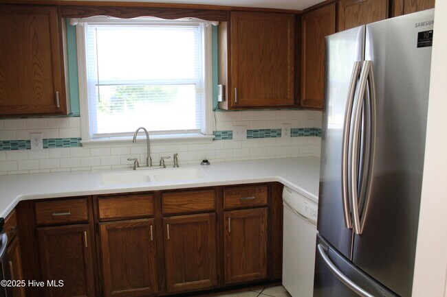 933 Perrin Dr in North Myrtle Beach, SC - Building Photo - Building Photo
