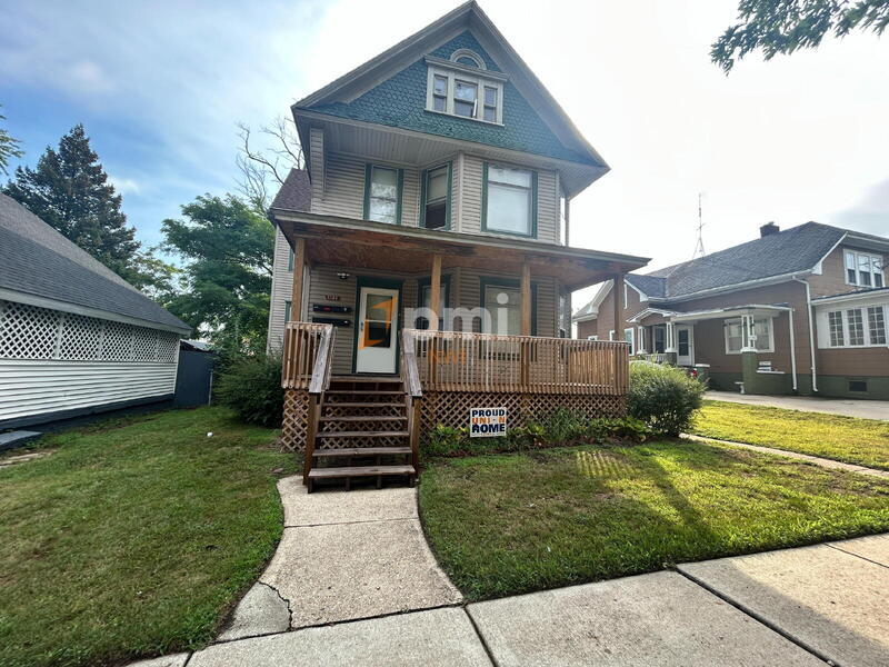 1122 Spring St in Michigan City, IN - Building Photo