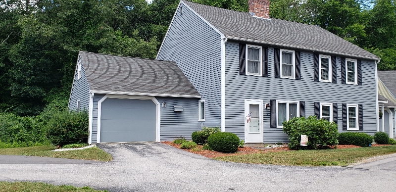 24 Great Brook Rd in Milford, NH - Building Photo