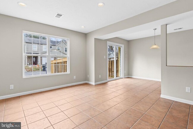 property at 46359 Columbus Dr