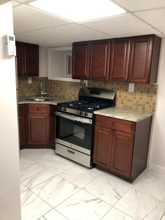 388 12th Ave in Paterson, NJ - Building Photo