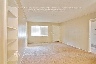 719 Erica St in Escondido, CA - Foto de edificio - Building Photo