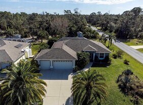 15467 Gregus Ave in Port Charlotte, FL - Building Photo