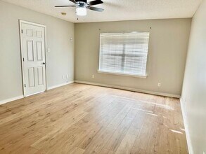 2960 Plantation Dr W in Mobile, AL - Building Photo - Building Photo