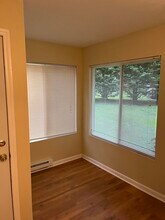 2350 Rolfe St, Unit B in Hendersonville, NC - Building Photo - Building Photo